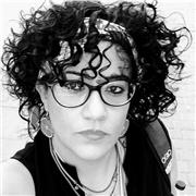 Profesora nativa de portugués, nascida en Brasil, tengo más de 10 años de experiencia.